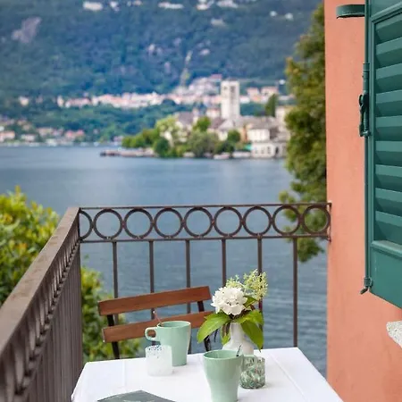 Ratafia Con Vista Sul Lago *